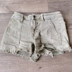 Vigoss Women’s Size 27 Green Denim Shorts